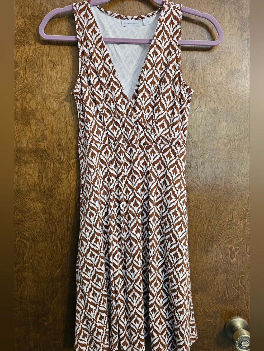 New York & Company Sleeveless Brown and White Geometric V-Neck Dress